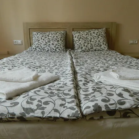 Apartment 2 Bedrooms Kalithies